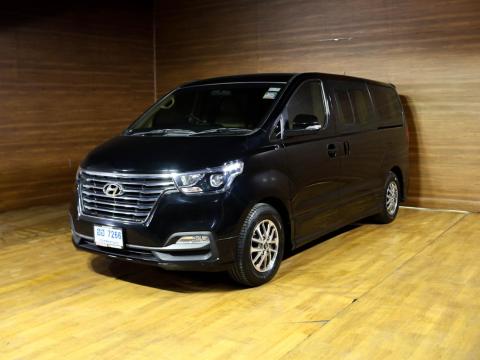 HYUNDAI H-1 โฉมปี (18-ปัจจุบัน) 2.5 CRDi [Elite] AT ดีเซล